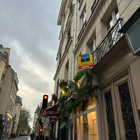 In Marais *